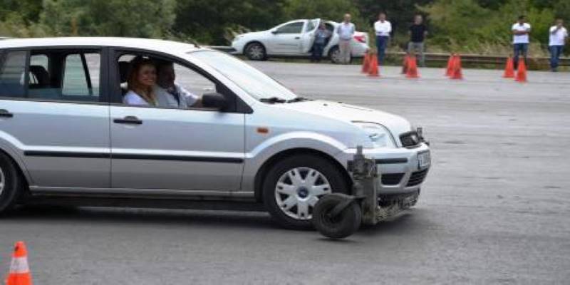 İleri sürüş teknikleri eğitimi